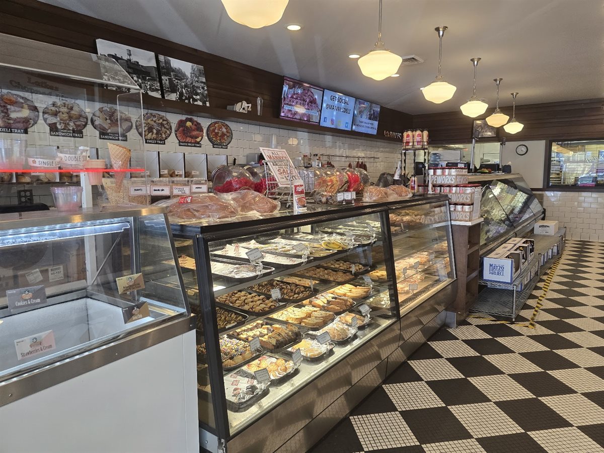 Manny's Cafeteria & Delicatessen